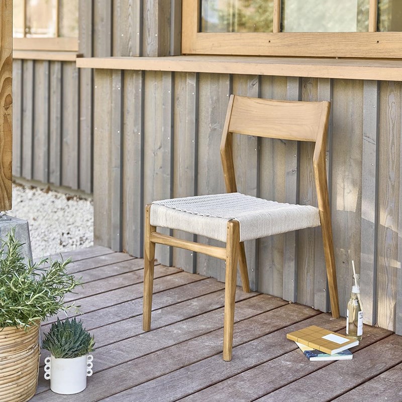 Berah Getah - Chaise en teck massif et cordage