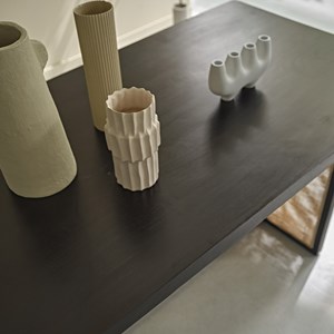 Table en bois de manguier et cannage