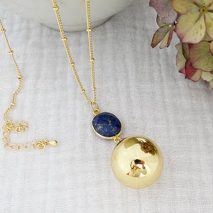 Bola or pendentif lapis lazuli
