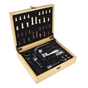 Coffret instruments du  vin + jeu échec*