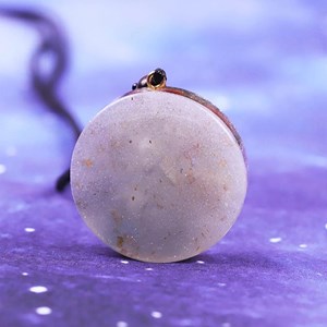 Collier pendentif yoga orgone 7 chakras