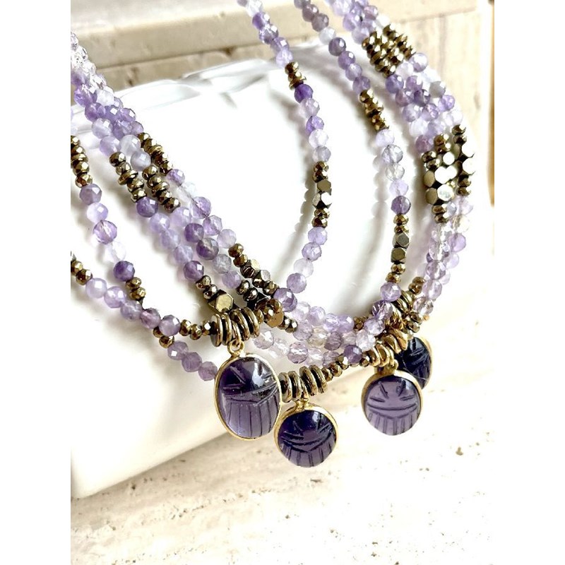 Collier scarabée amethyste sérénité