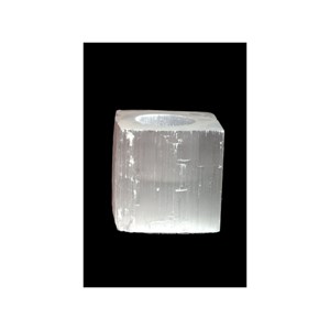 Bougeoir cube en sélénite poli 700 g