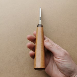 Naalien 77, le puukko en if