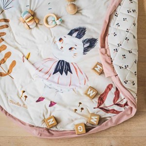 Tapis éveil sac à langer après la pluie