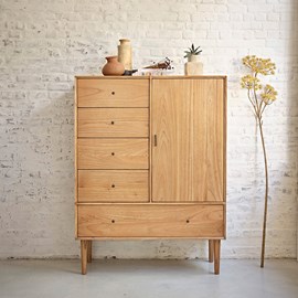 Armoire en bois de mindi