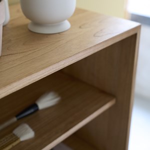 Bibliothèque en mindi massif