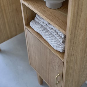 Colonne de salle de bain en mindi