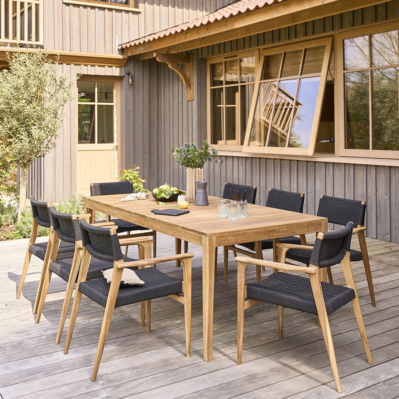 Berah Getah - Salon de jardin en teck massif noir 8 pl