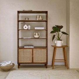 Bibliothèque en manguier et cannage