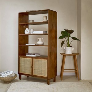 Bibliothèque en manguier et cannage