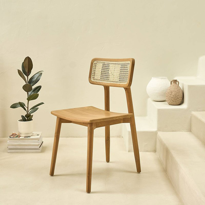 Berah Getah - Chaise en teck massif et cannage