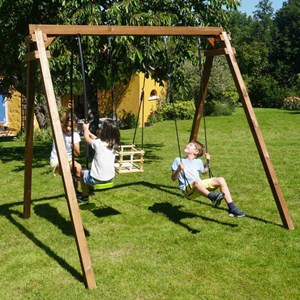 Portique en bois carré 3 agrès avec bala