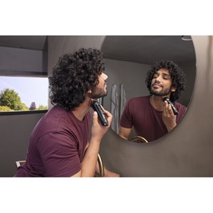 Tondeuse à barbe avec 2 accessoires - mn4x
