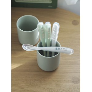 Lot de 4 cuillères 1er age silicone