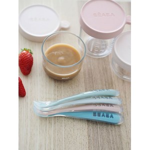 Lot de 4 cuillères 1er age silicone