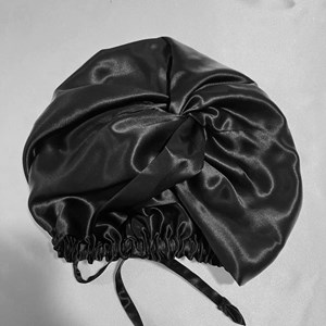 Bonnet de nuit reglable en soie noir