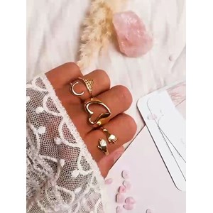 Bague couronne or souveraine