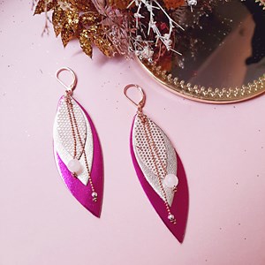 Boucles pendantes pop fuchsia