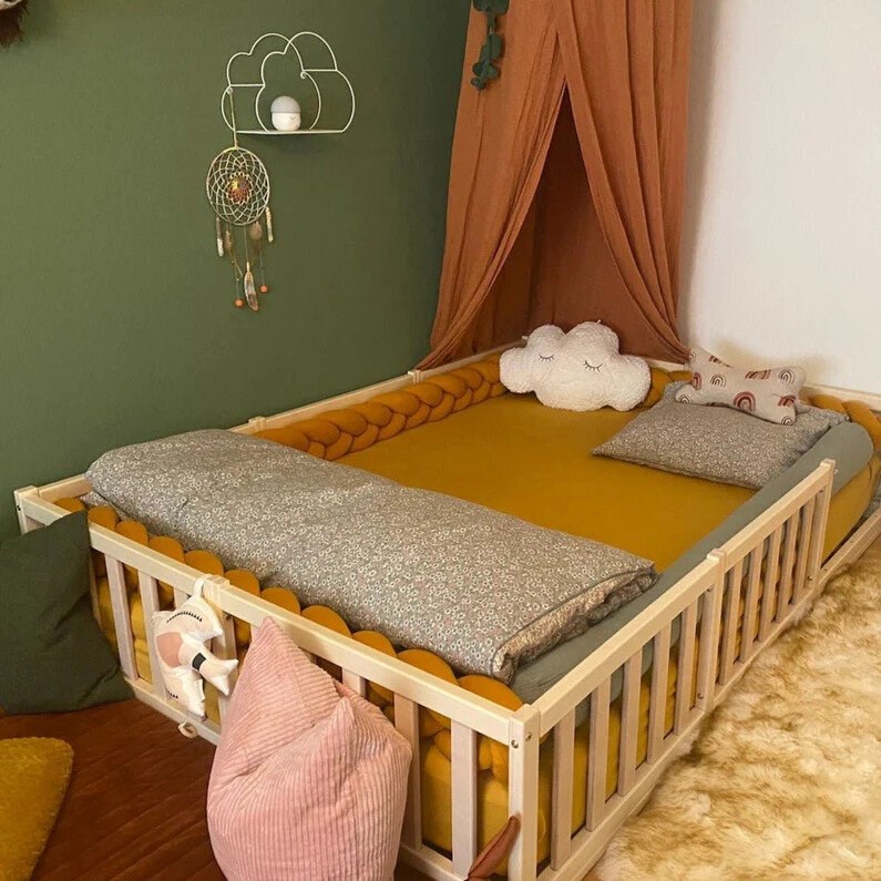 Le lit au sol scandinave 190x140cm (Monti Family) - Image 1