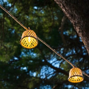 Guirlande solaire hybride beige maly