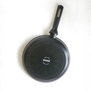 Poêle 24 cm revêtue tous feux guzzini