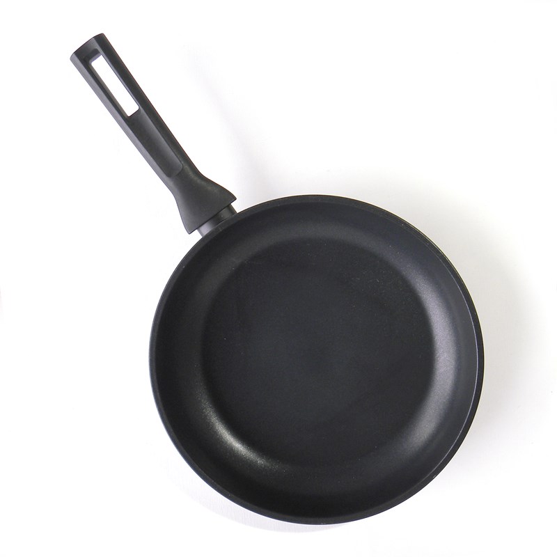 Poêle 28 cm revêtue tous feux guzzini