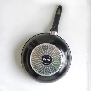 Wok 28 cm revêtu tous feux guzzini