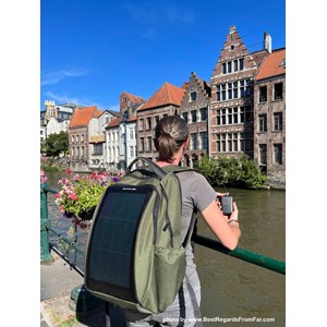 Sac à dos avec panneau solaire puissant