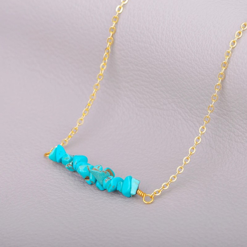 Lila in the sky - Collier ras de cou turquoise brutes