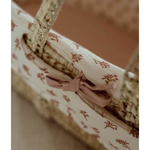 Couffin écru à motifs fleuris roses