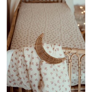 Couverture écrue fleurie rose