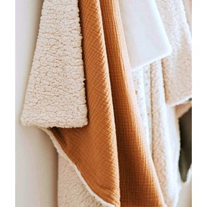 Couverture moumoute camel