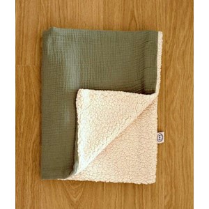 Couverture moumoute vert sauge