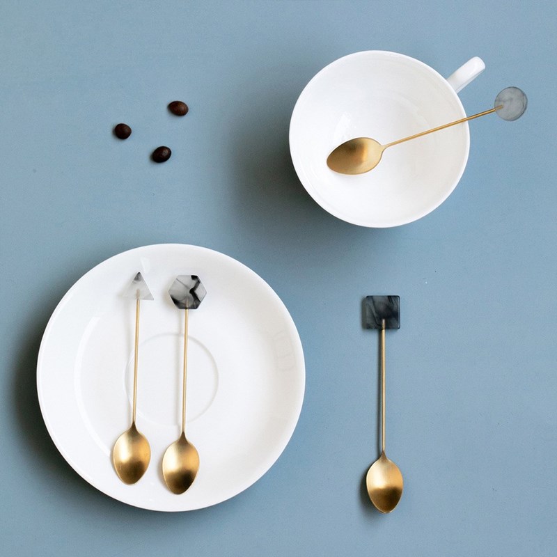 Cuillères multi couleurs-lot de 4