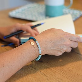 Bracelet chakra de la gorge 6 mm