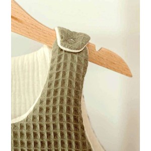 Gigoteuse nid abeille vert sauge 24-36m