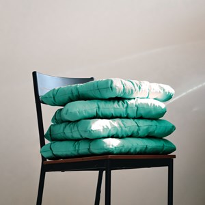 Lot 4 galettes capitonnées pour chaise