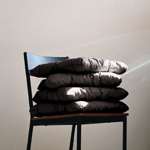 Lot 4 galettes capitonnées pour chaise