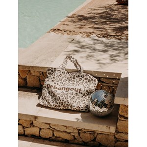 Léon, le cabas debongout