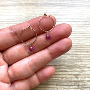 Créoles septembre saphir plaqué or