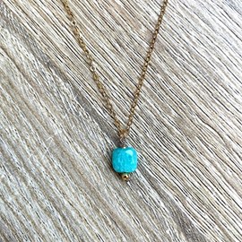 Collier amazonite plaqué or carrie