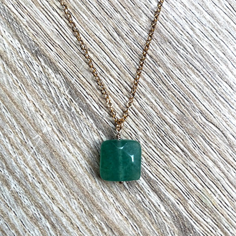 Ysie - Collier aventurine plaqué or mia