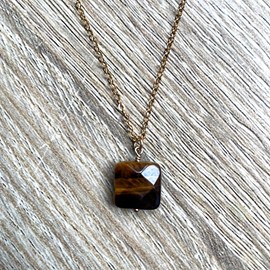 Collier œil de tigre plaqué or mia