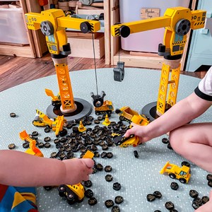 Ensemble de construction de grue jaune