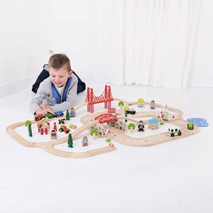Ensemble route et rail en bois