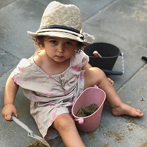 Seau de plage en silicone souple bl