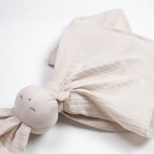Doudou lapin  gaze jeanne beige 50 x 50