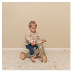 Tricycle en bois vert olive