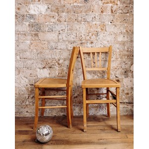 Claude, la chaise en bois n°129